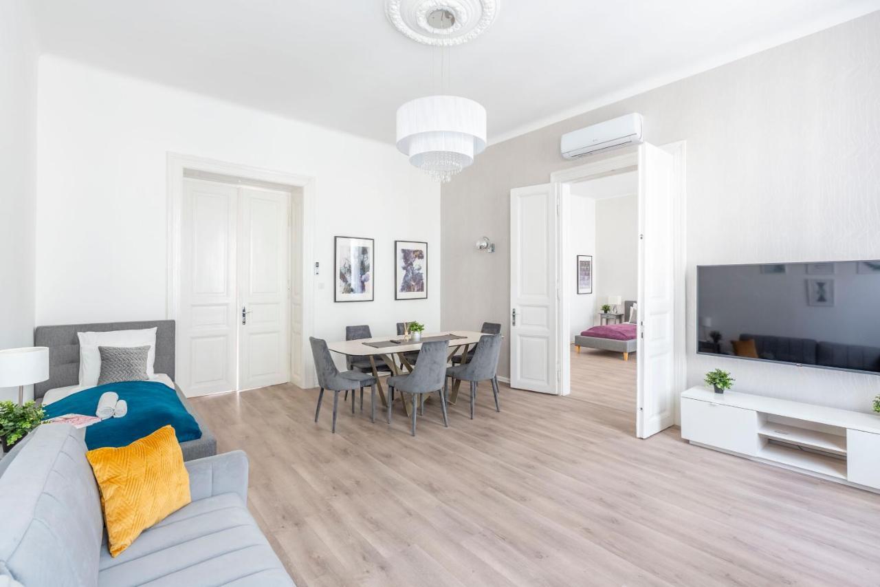 Exclusive Downtown In The Heart Of Appartement Boedapest